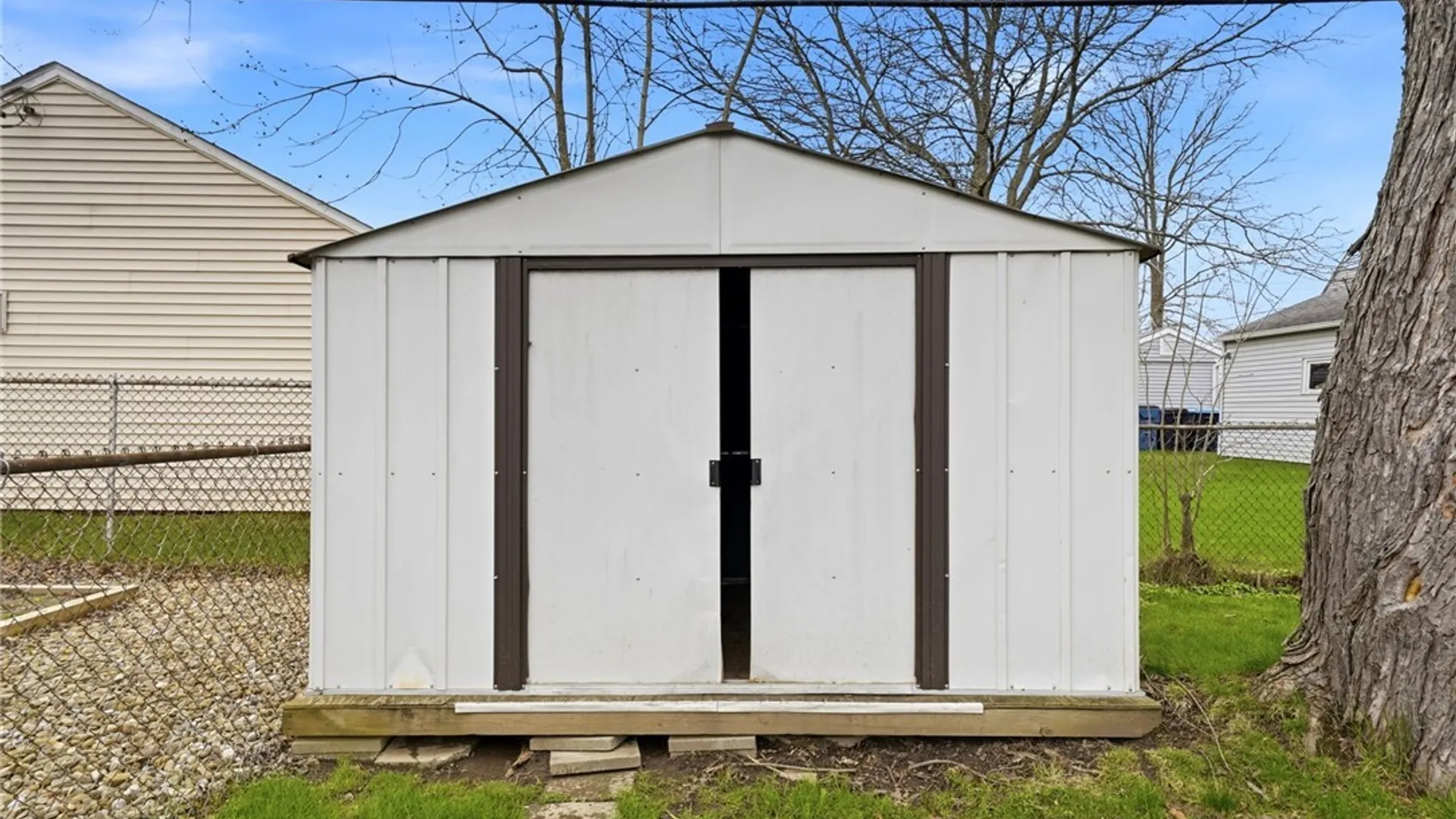 Property at 24 Monica Road, Grand Island, NY 14072 28