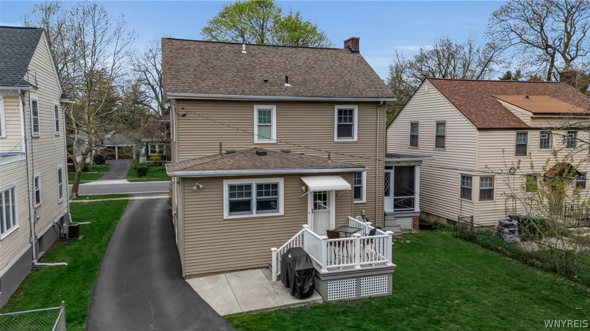Property at 94 Highland Drive, Amherst, NY 14221 5