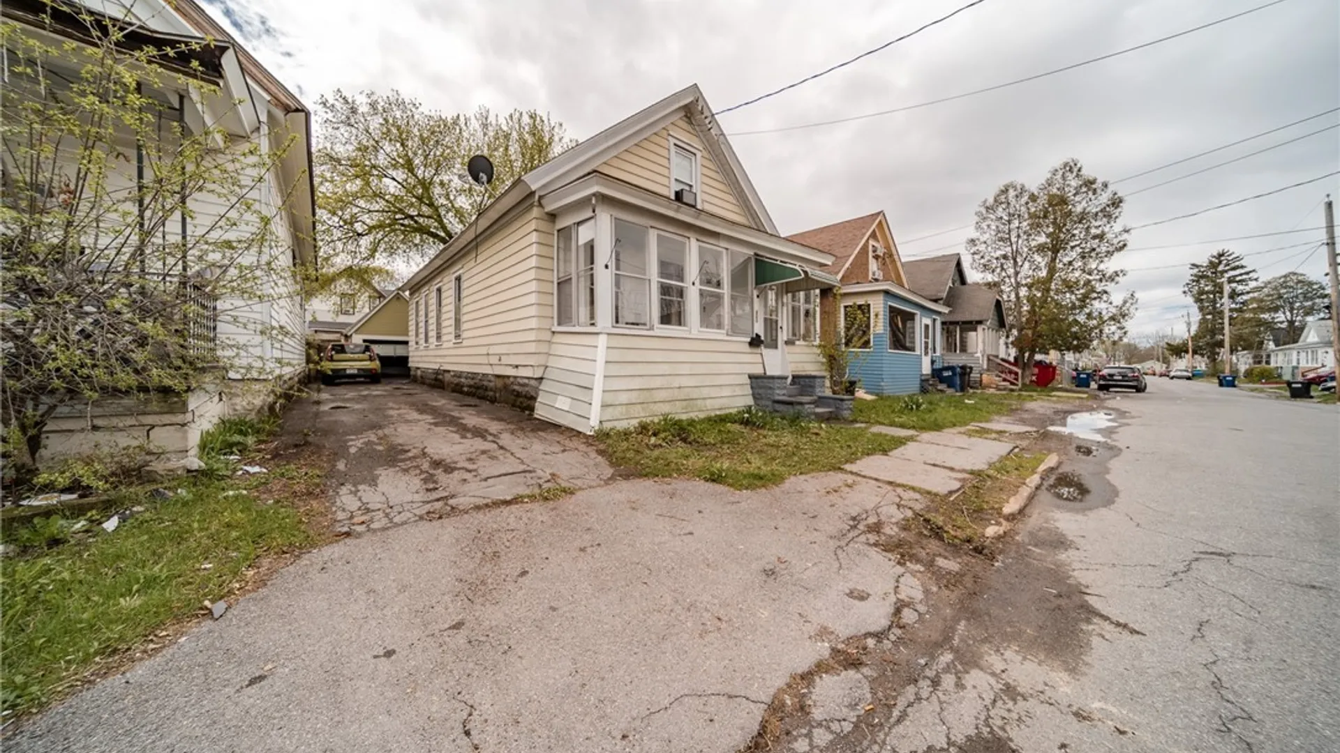 Property at 113 Lawrence Street, Syracuse, NY 13208 28