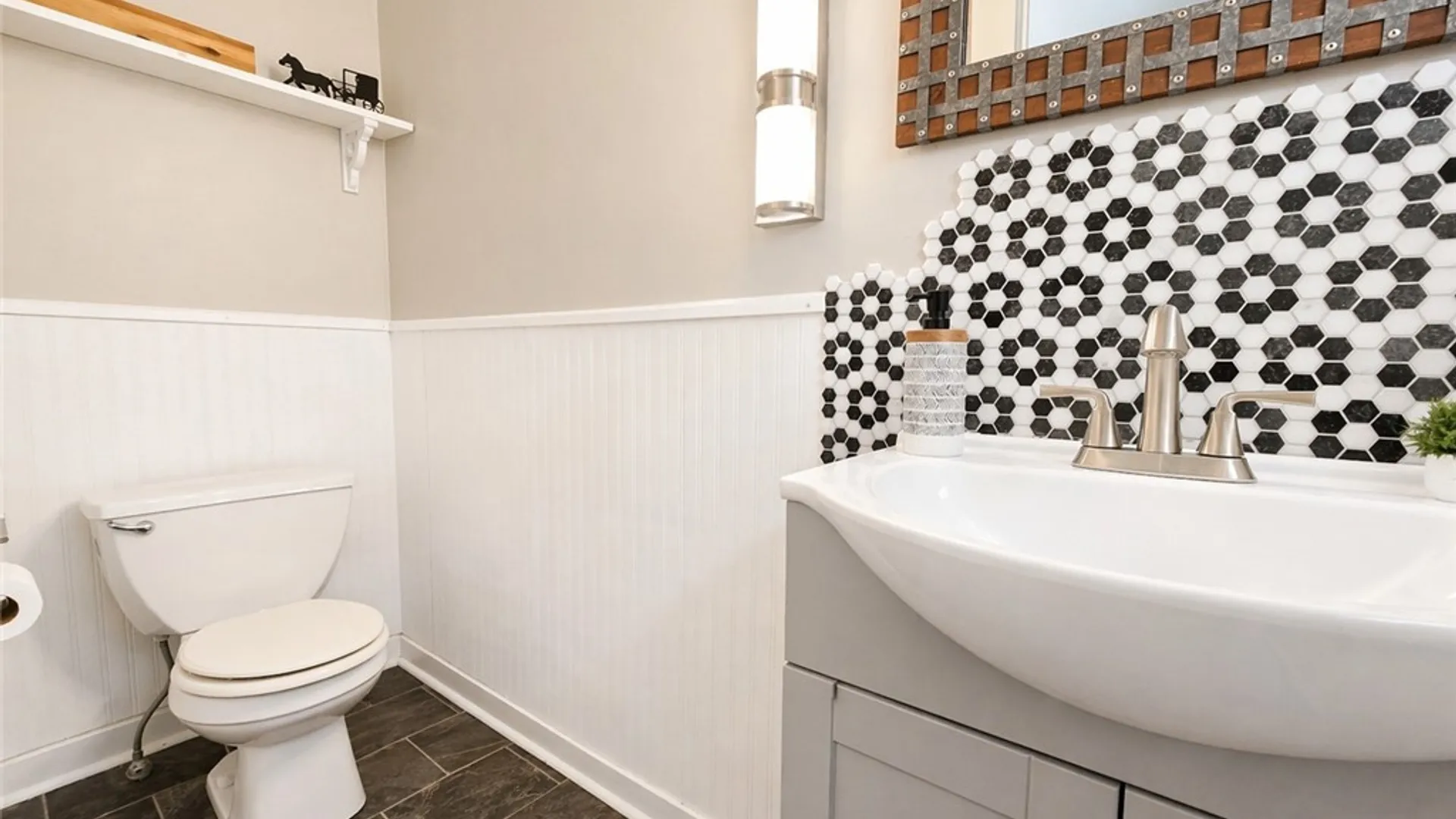 Property at 41 Clinton Street, Seneca Falls, NY 13148 12