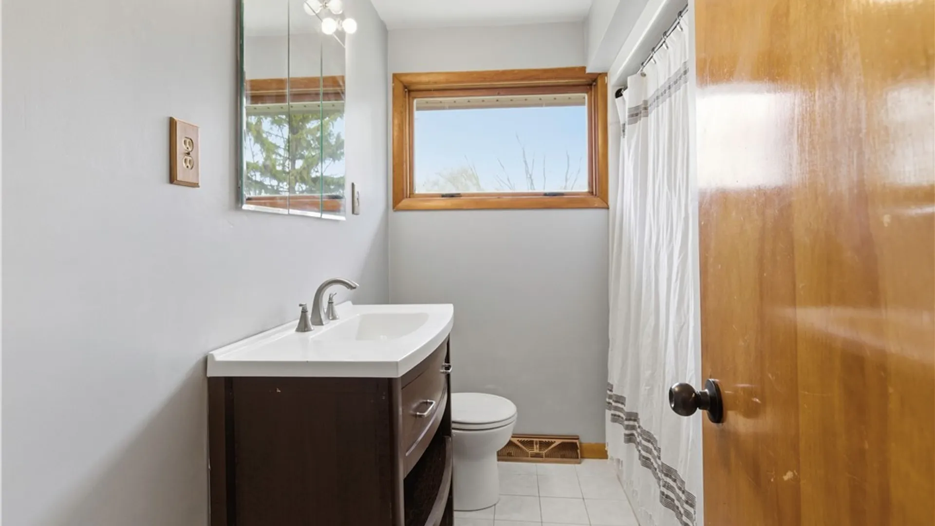 Property at 339 Northfield Way, Camillus, NY 13031 17