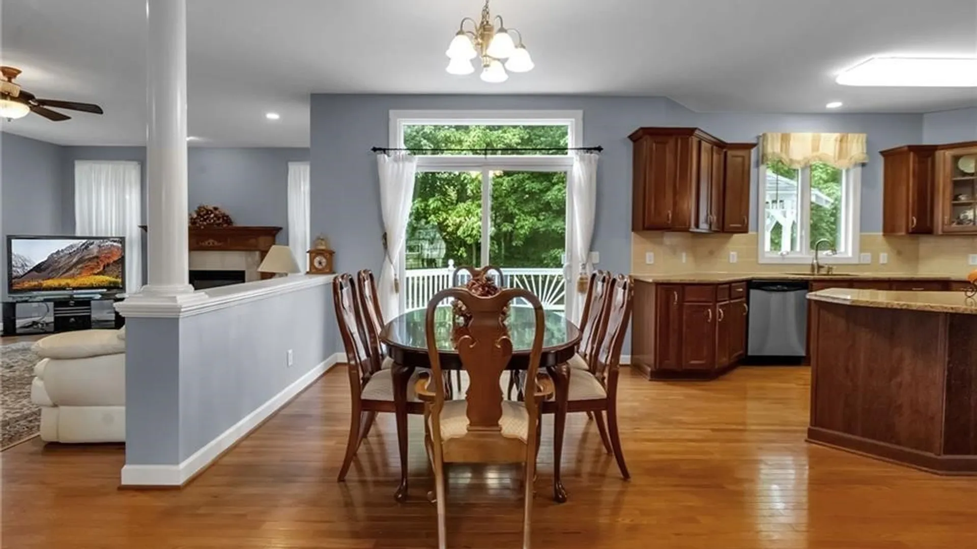 Property at 6017 Corinne Lane, Clarence, NY 14032 18