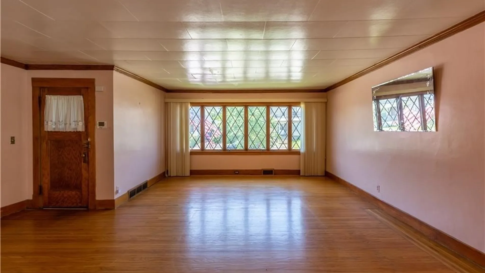 Property at 237 Park Avenue, Buffalo, NY 14216 2