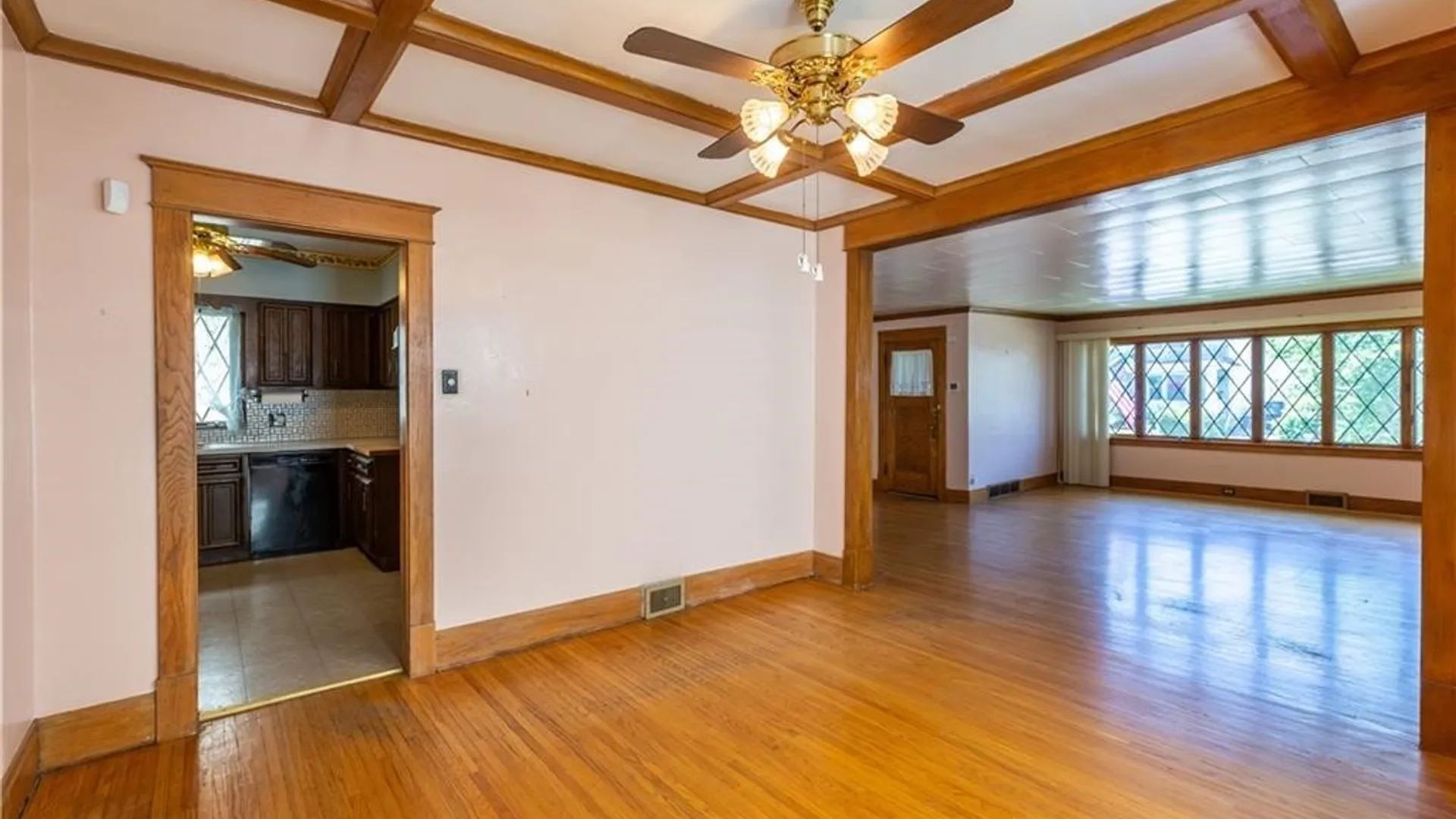 Property at 237 Park Avenue, Buffalo, NY 14216 6