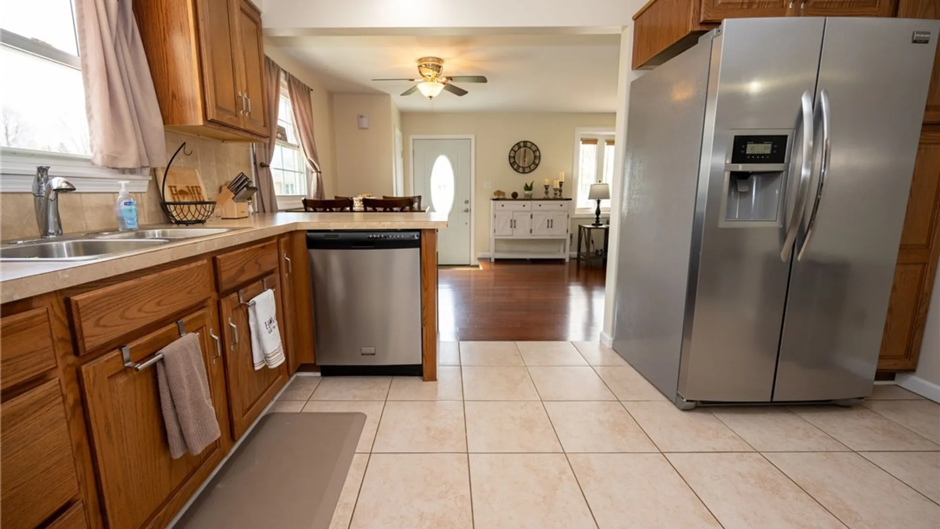 Property at 76 Cherbourg Drive, Cheektowaga, NY 14227 15