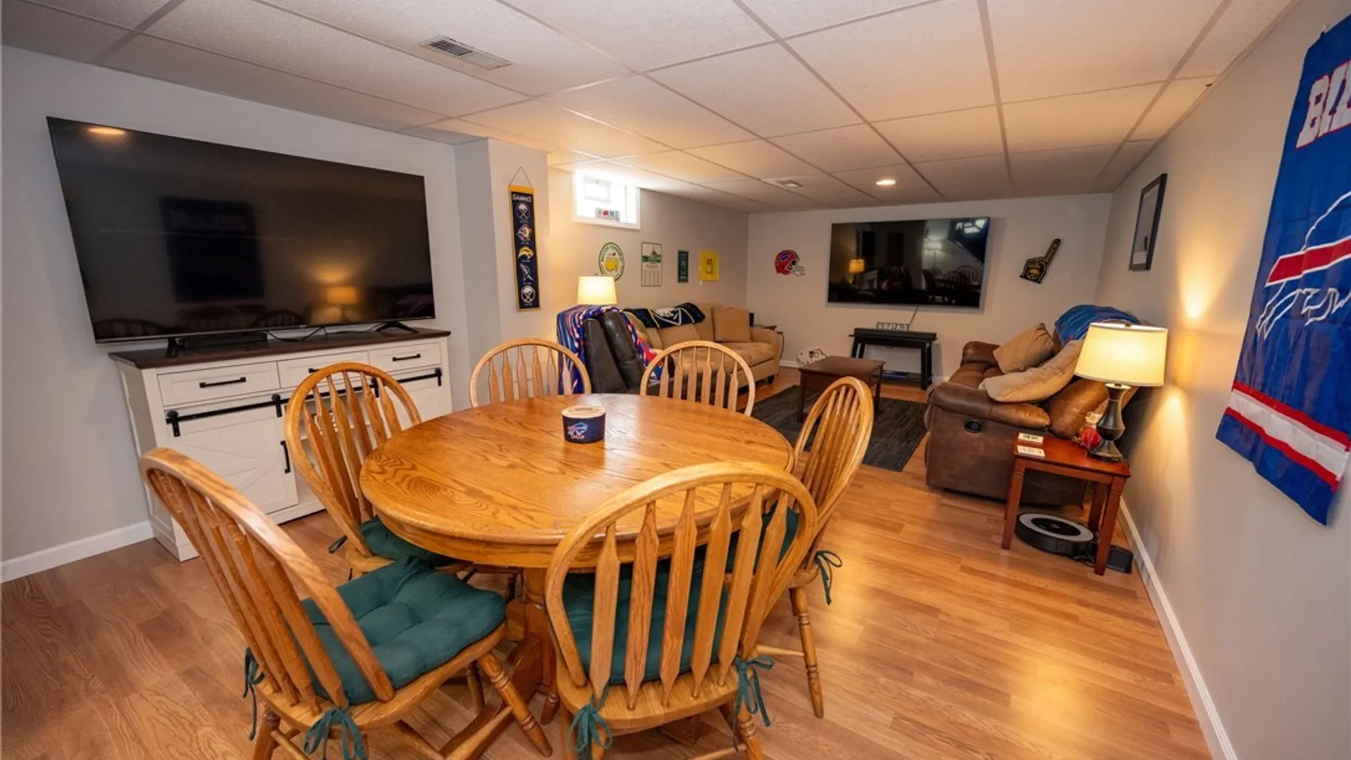 Property at 76 Cherbourg Drive, Cheektowaga, NY 14227 29