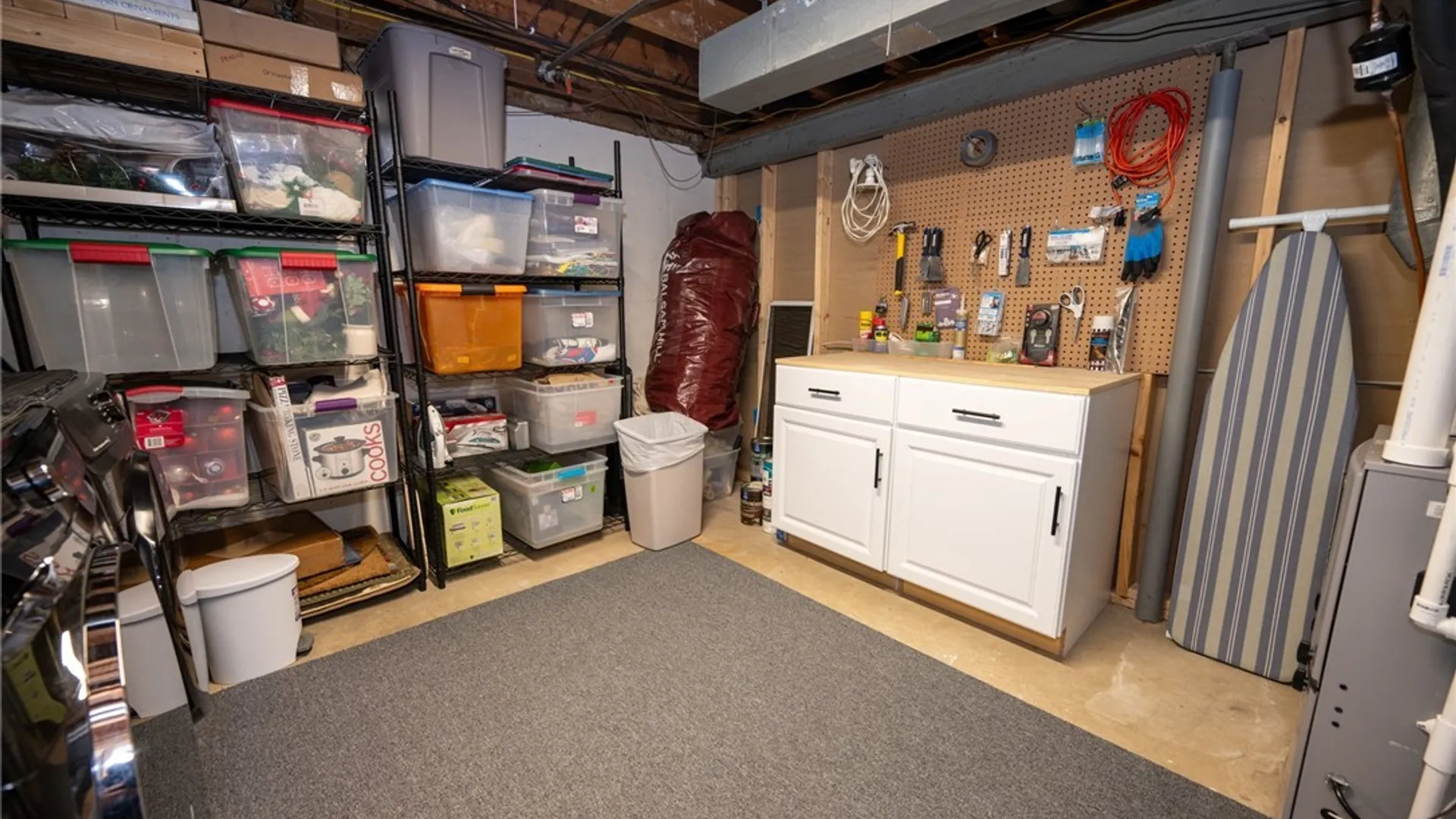 Property at 76 Cherbourg Drive, Cheektowaga, NY 14227 35