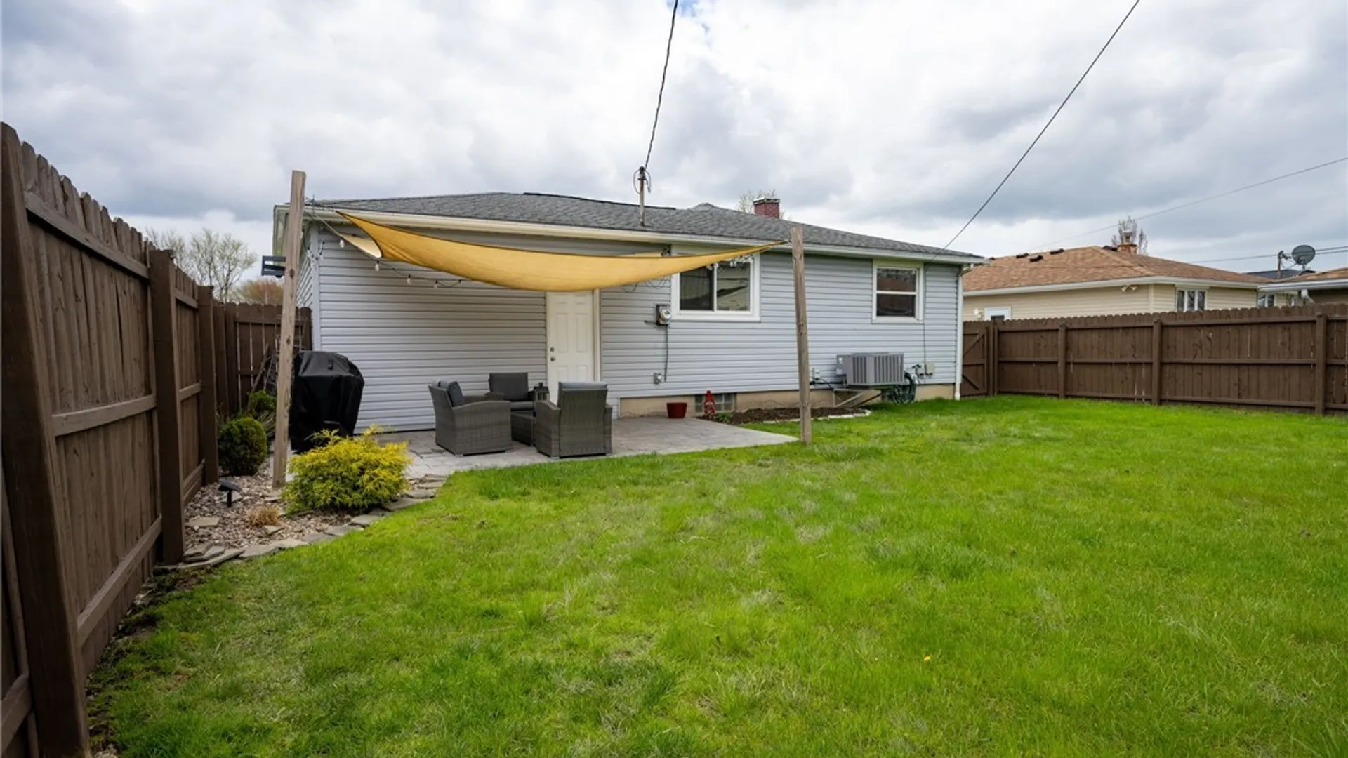 Property at 76 Cherbourg Drive, Cheektowaga, NY 14227 44
