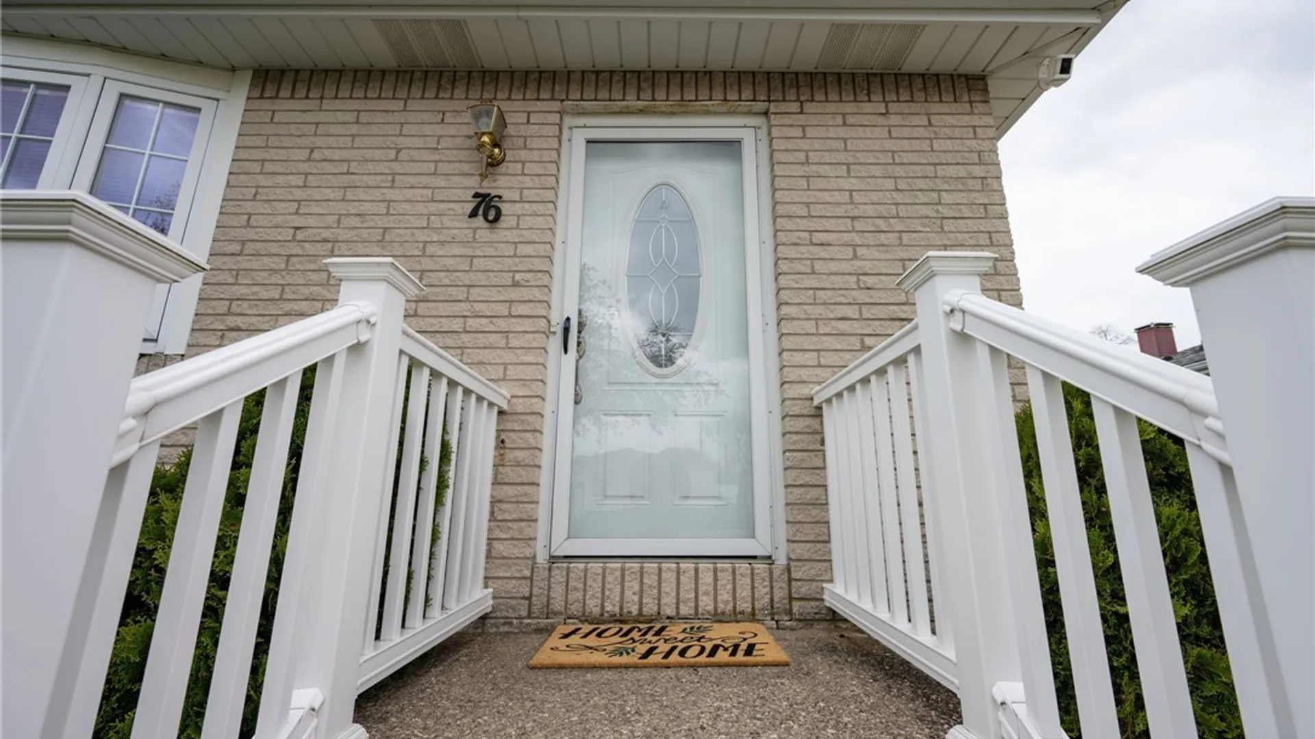 Property at 76 Cherbourg Drive, Cheektowaga, NY 14227 6