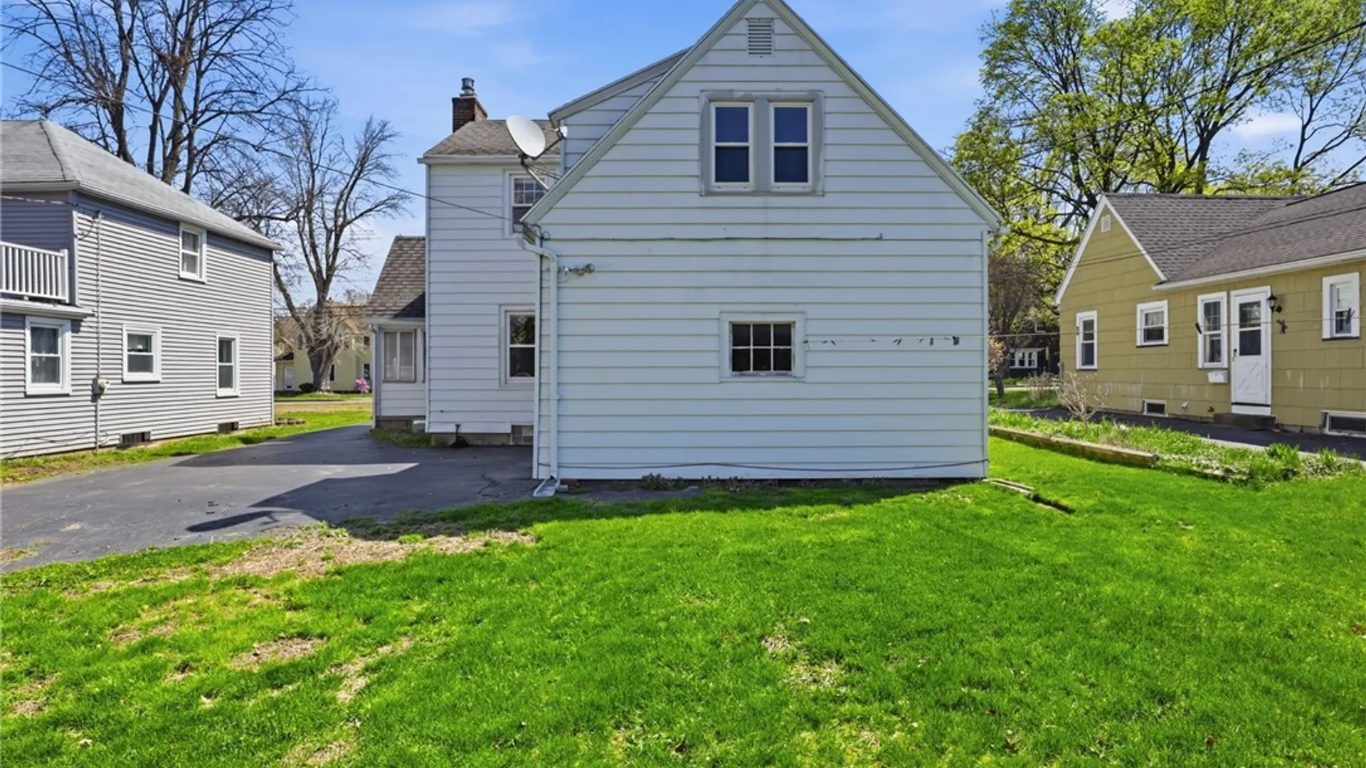 Property at 141 Cooper Road, Irondequoit, NY 14617 32