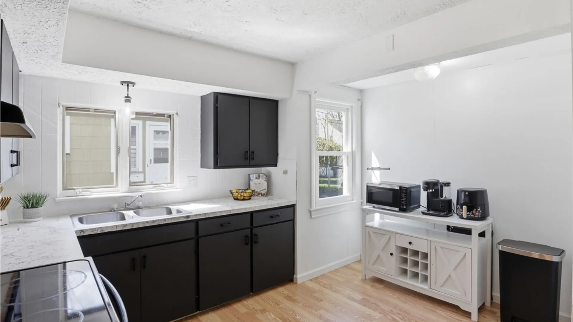 Property at 141 Cooper Road, Irondequoit, NY 14617 5