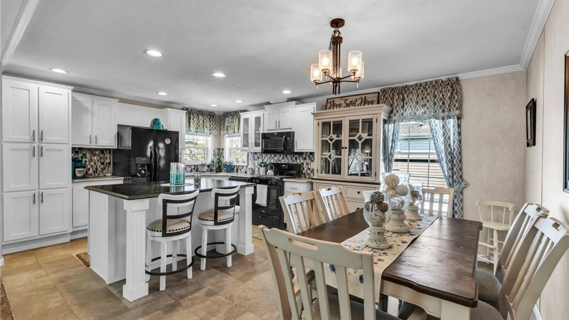 Property at 430 Chestnut Road, Lockport Town, NY 14094 12