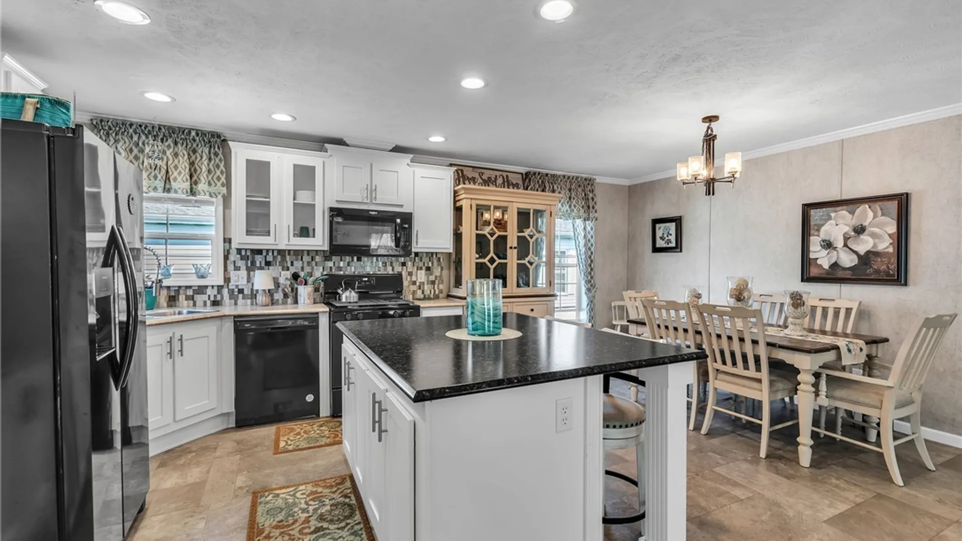 Property at 430 Chestnut Road, Lockport Town, NY 14094 14