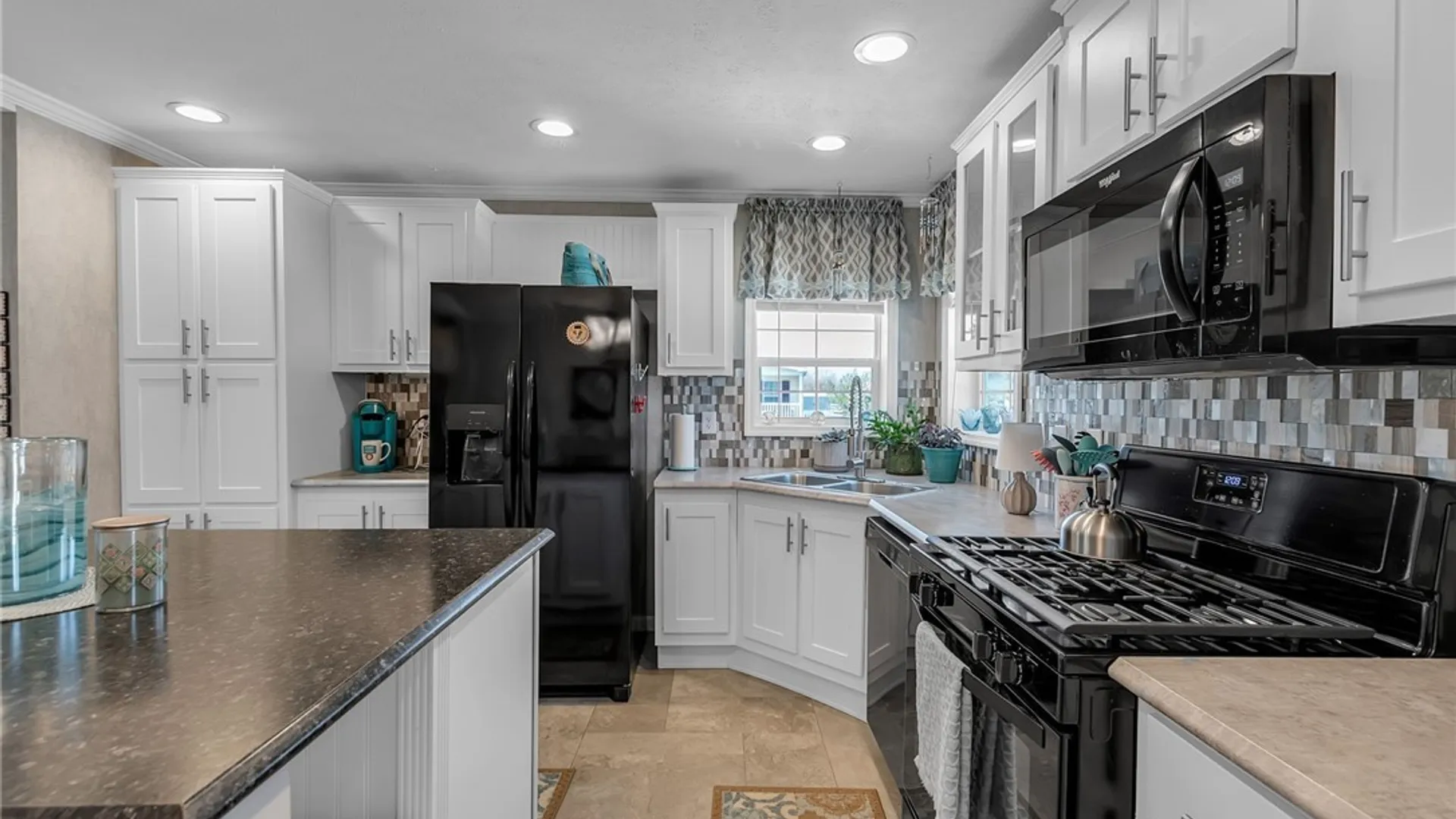 Property at 430 Chestnut Road, Lockport Town, NY 14094 15