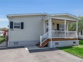 Property at 430 Chestnut Road, Lockport Town, NY 14094