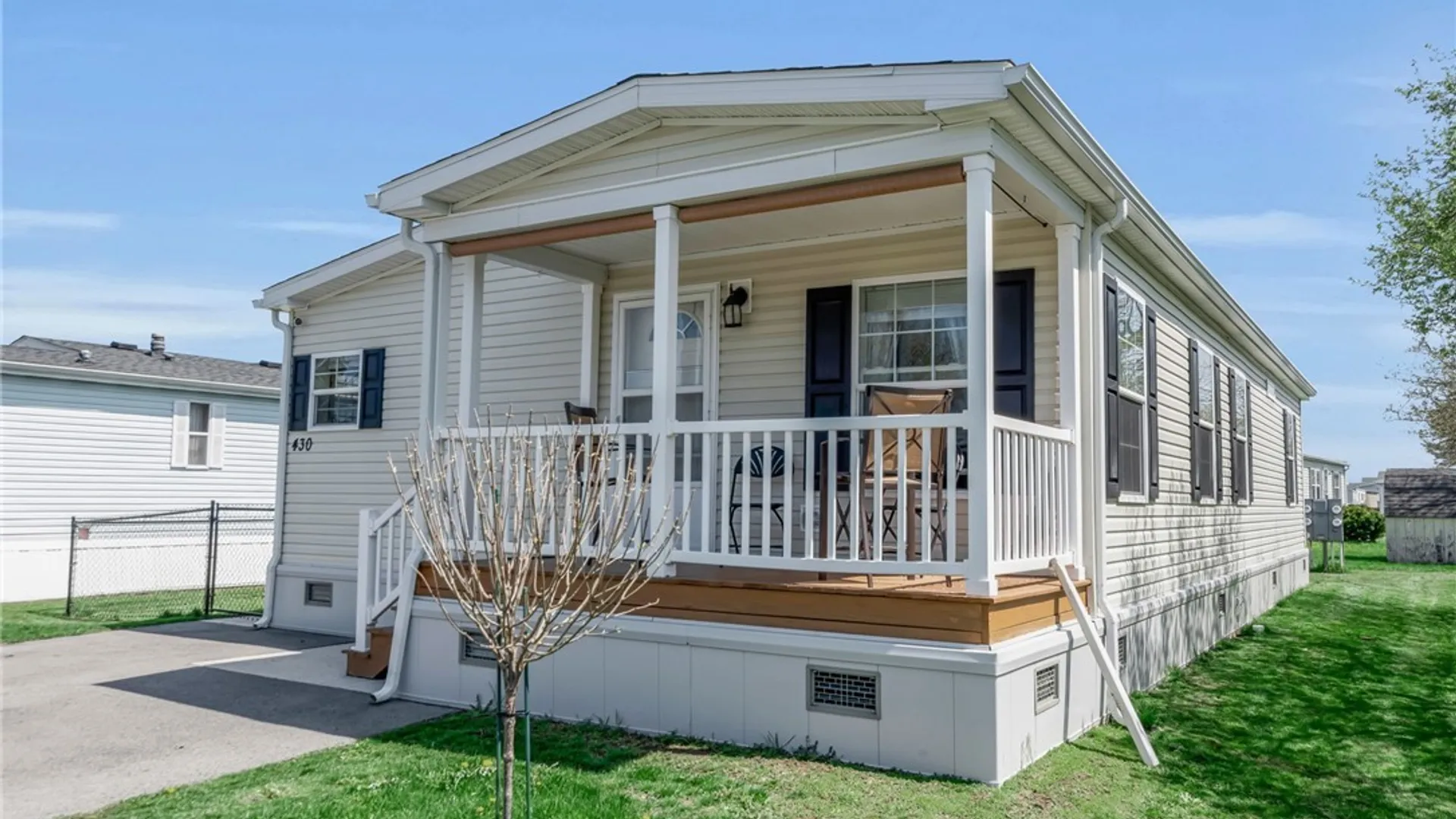 Property at 430 Chestnut Road, Lockport Town, NY 14094 3