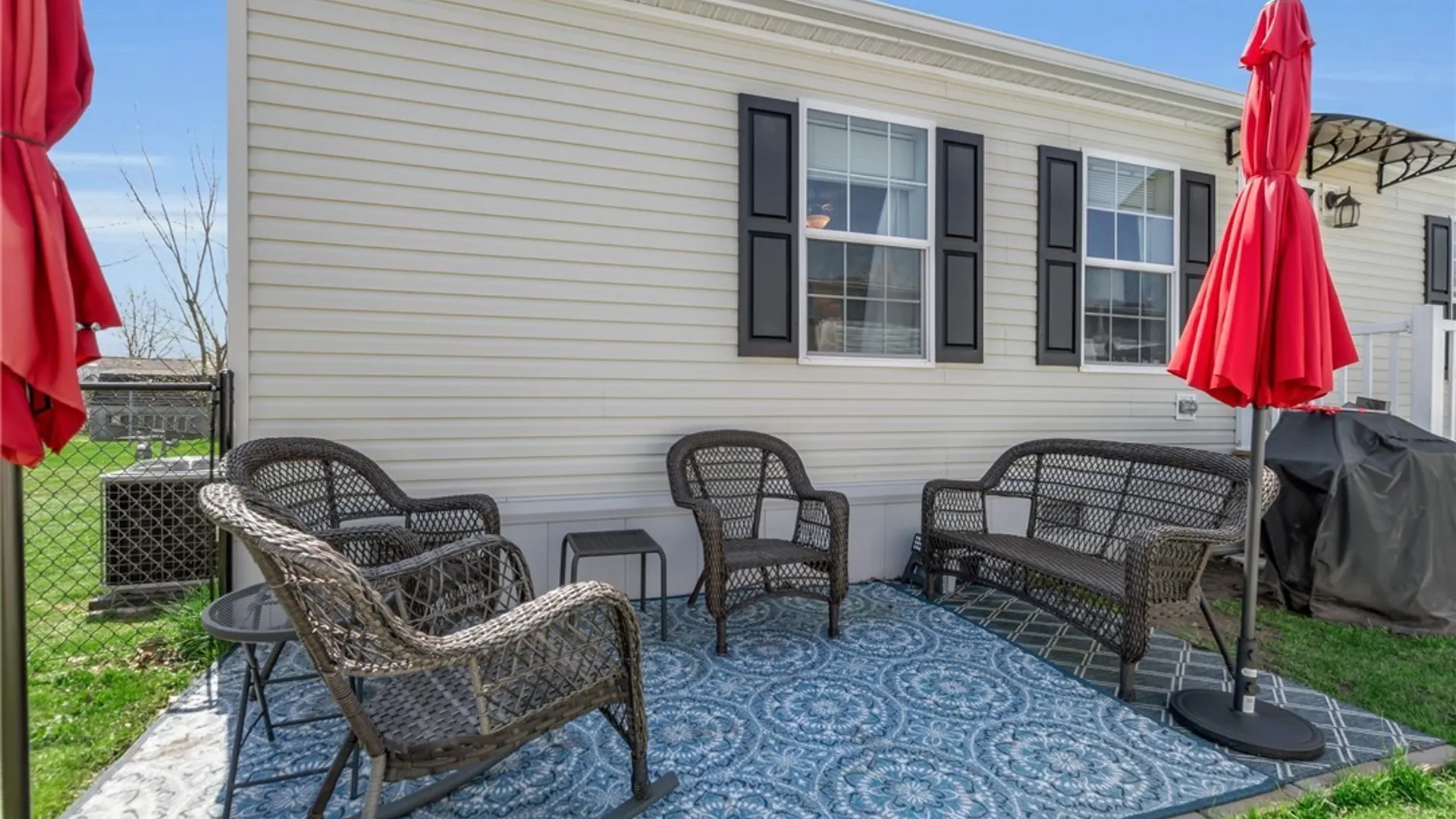 Property at 430 Chestnut Road, Lockport Town, NY 14094 7