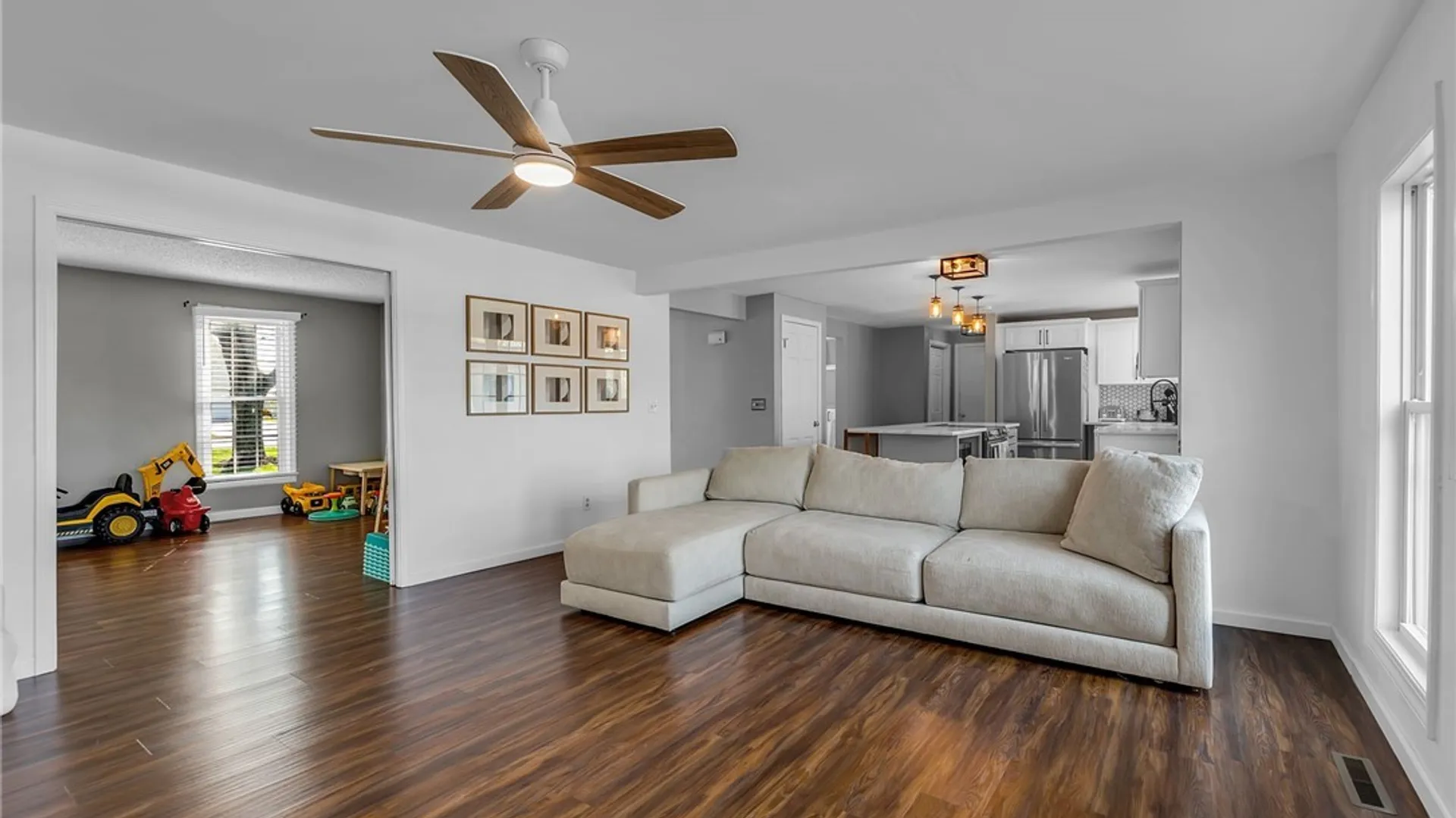 Property at 8426 Stringham Drive, Batavia, NY 14020 9