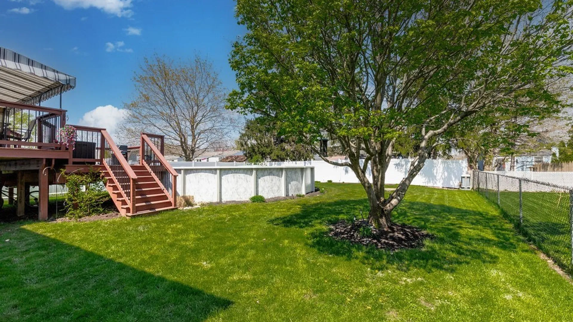 Property at 161 Oakhill Drive, Hamburg, NY 14075 3