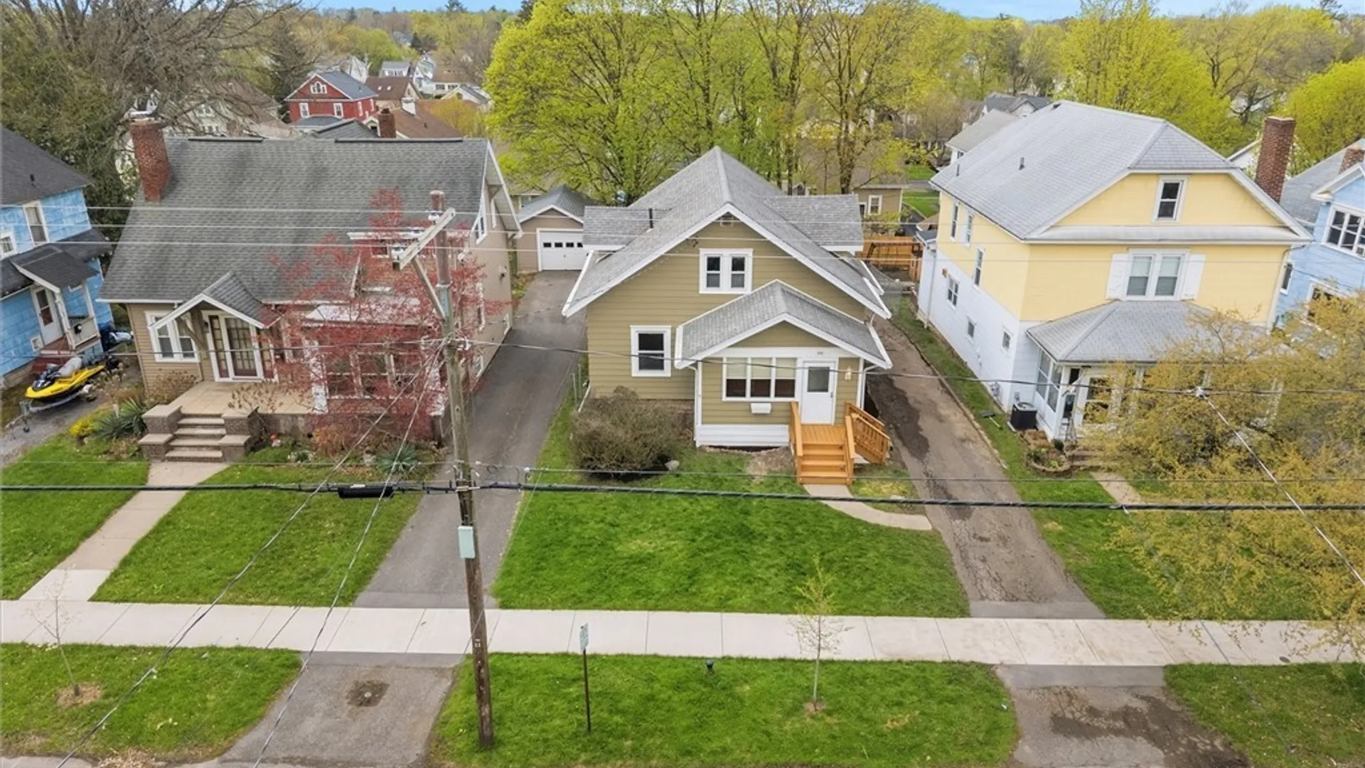 Property at 226 Plymouth Drive, Syracuse, NY 13206 2