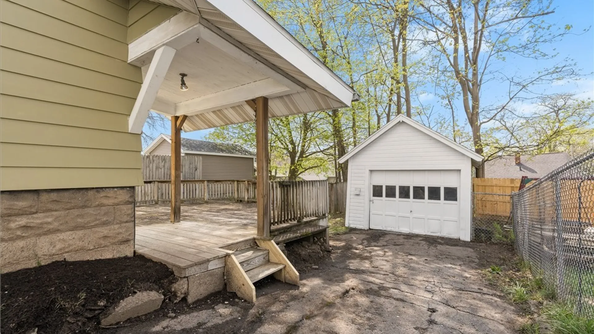 Property at 226 Plymouth Drive, Syracuse, NY 13206 34