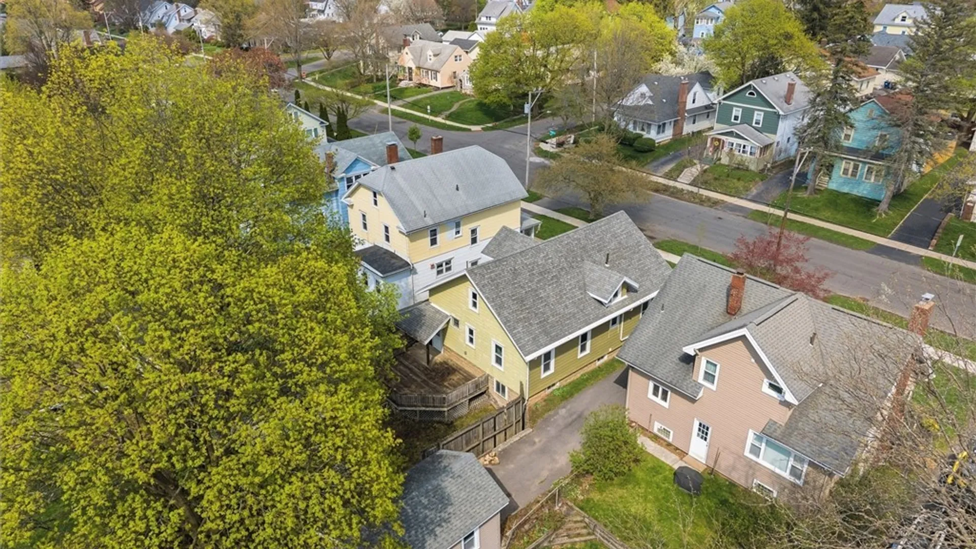 Property at 226 Plymouth Drive, Syracuse, NY 13206 40