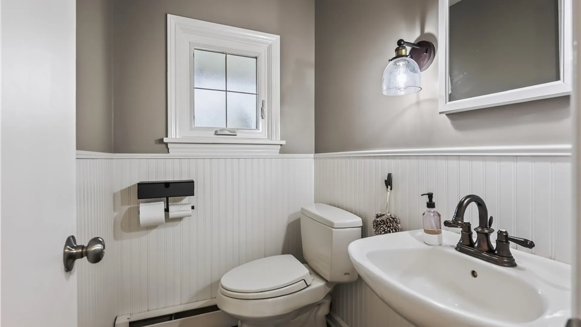 Property at 15 Canyon Trail, Penfield, NY 14625 14