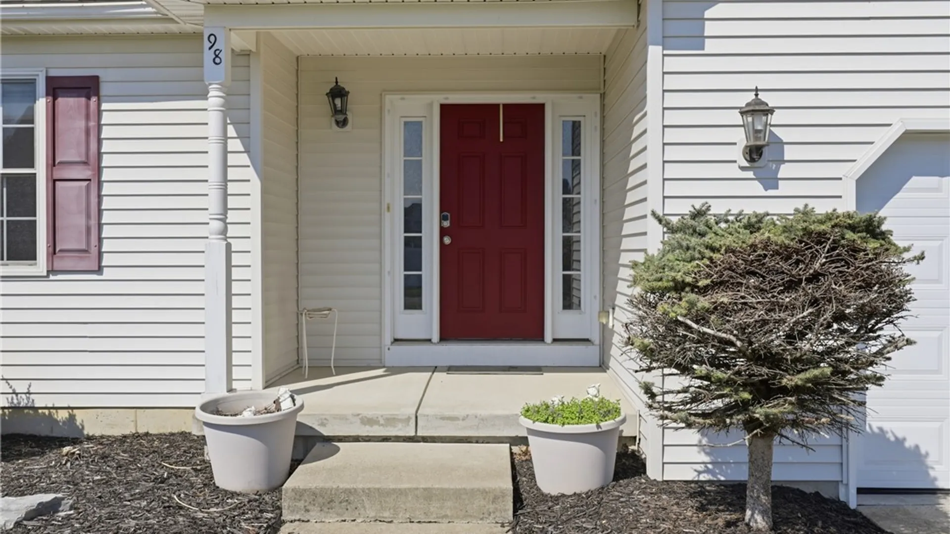 Property at 98 Morris Crescent, West Seneca, NY 14224 4