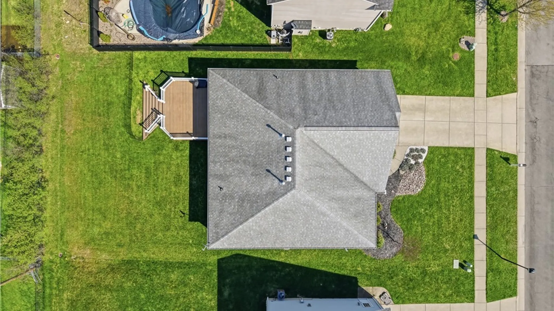 Property at 98 Morris Crescent, West Seneca, NY 14224 43