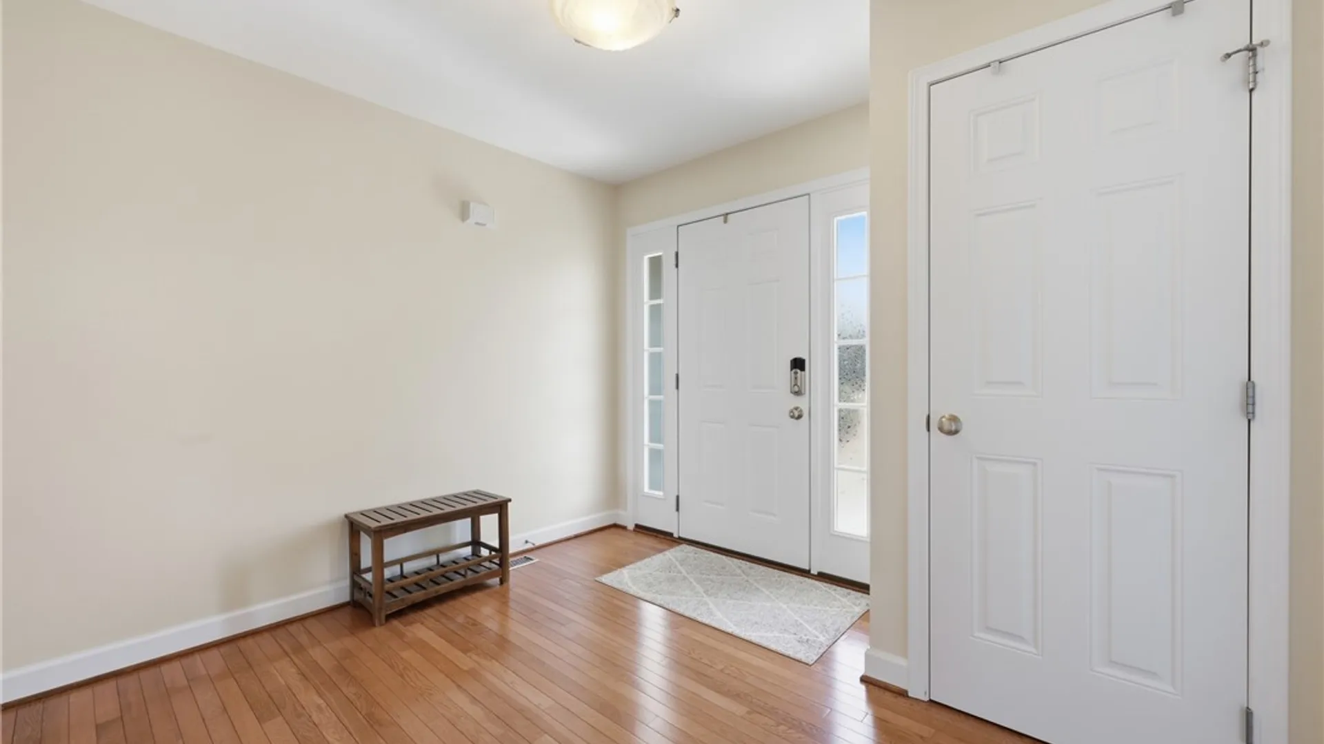 Property at 98 Morris Crescent, West Seneca, NY 14224 5