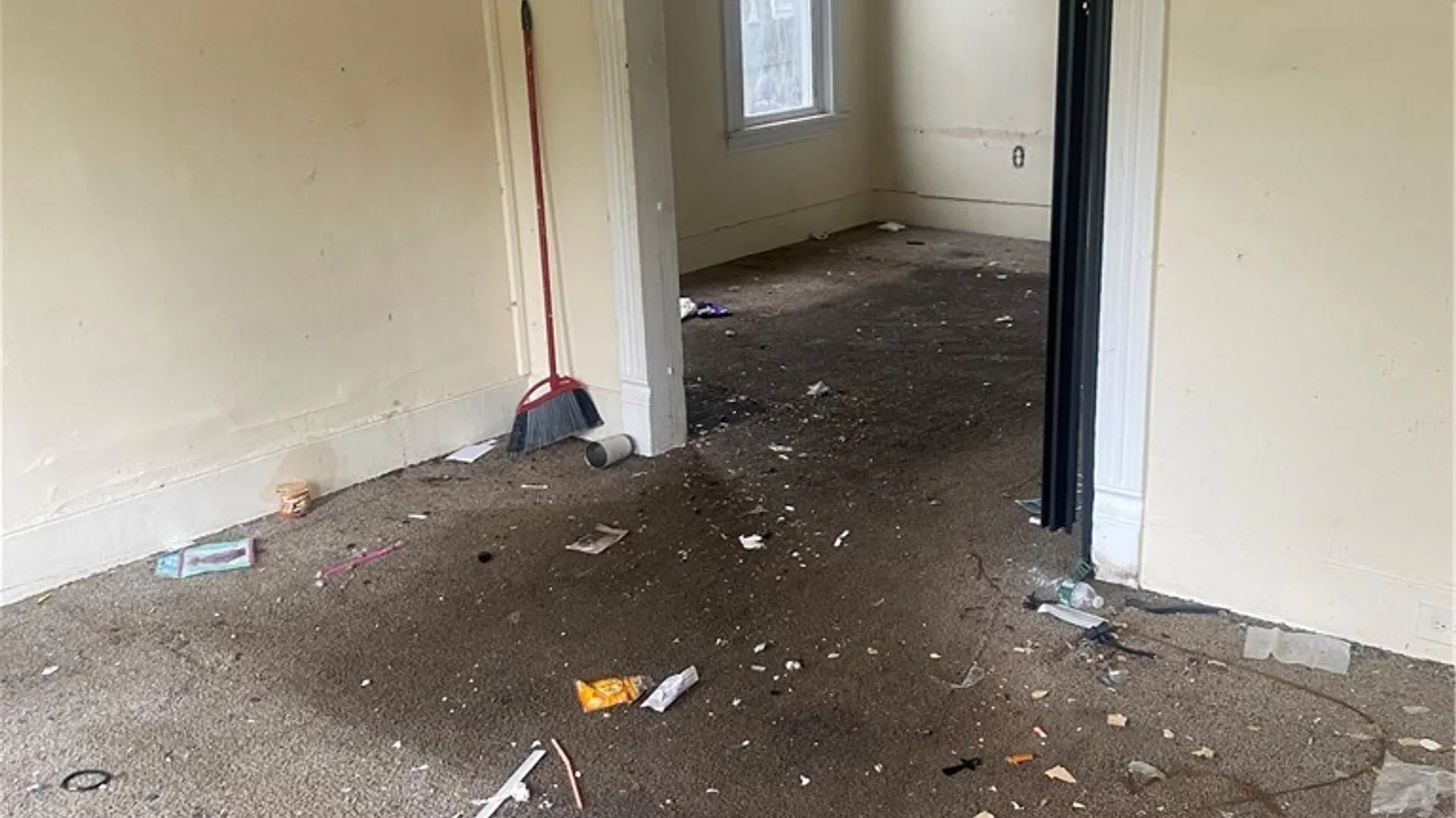 Property at 116 Knaul Street, Syracuse, NY 13203 4