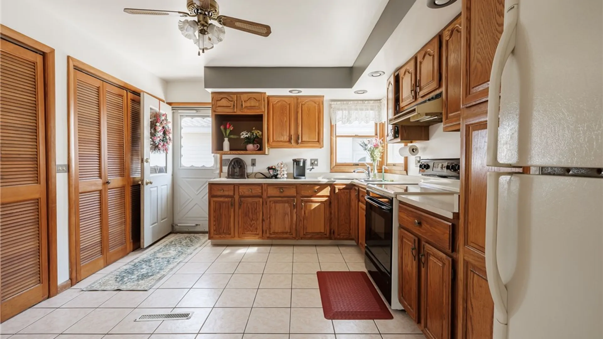 Property at 302 Wellington Road, Webster, NY 14580 10