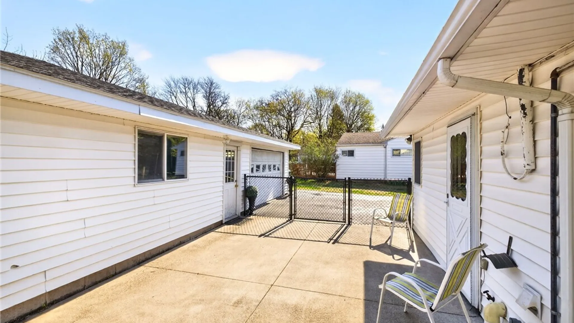 Property at 302 Wellington Road, Webster, NY 14580 16