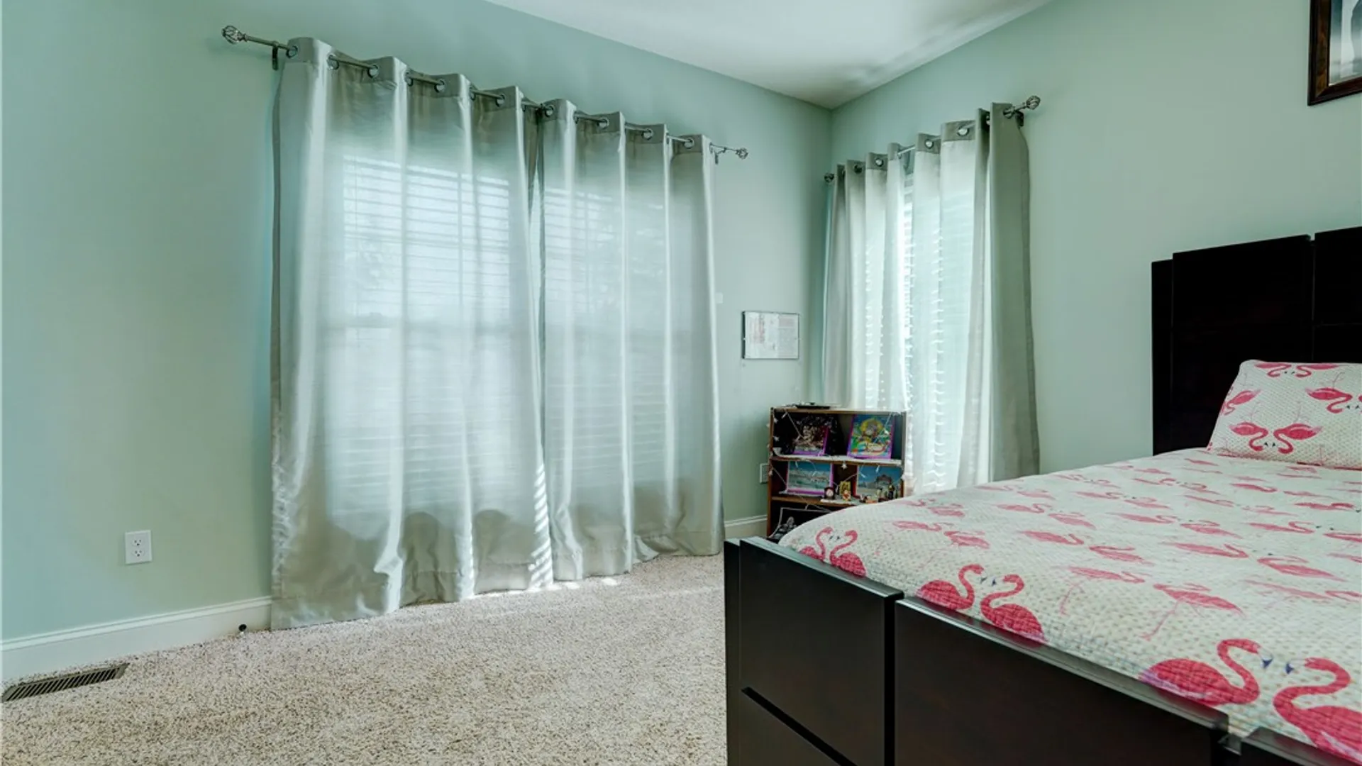 Property at 11 Rainbrooke Drive, Pittsford, NY 14534 20