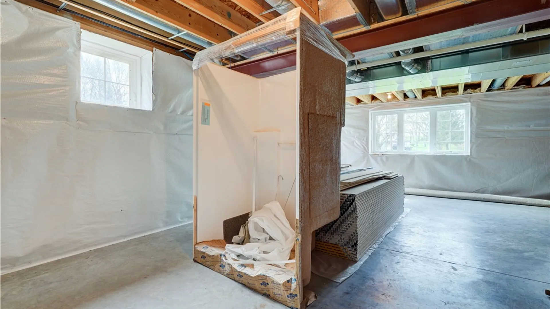 Property at 11 Rainbrooke Drive, Pittsford, NY 14534 31