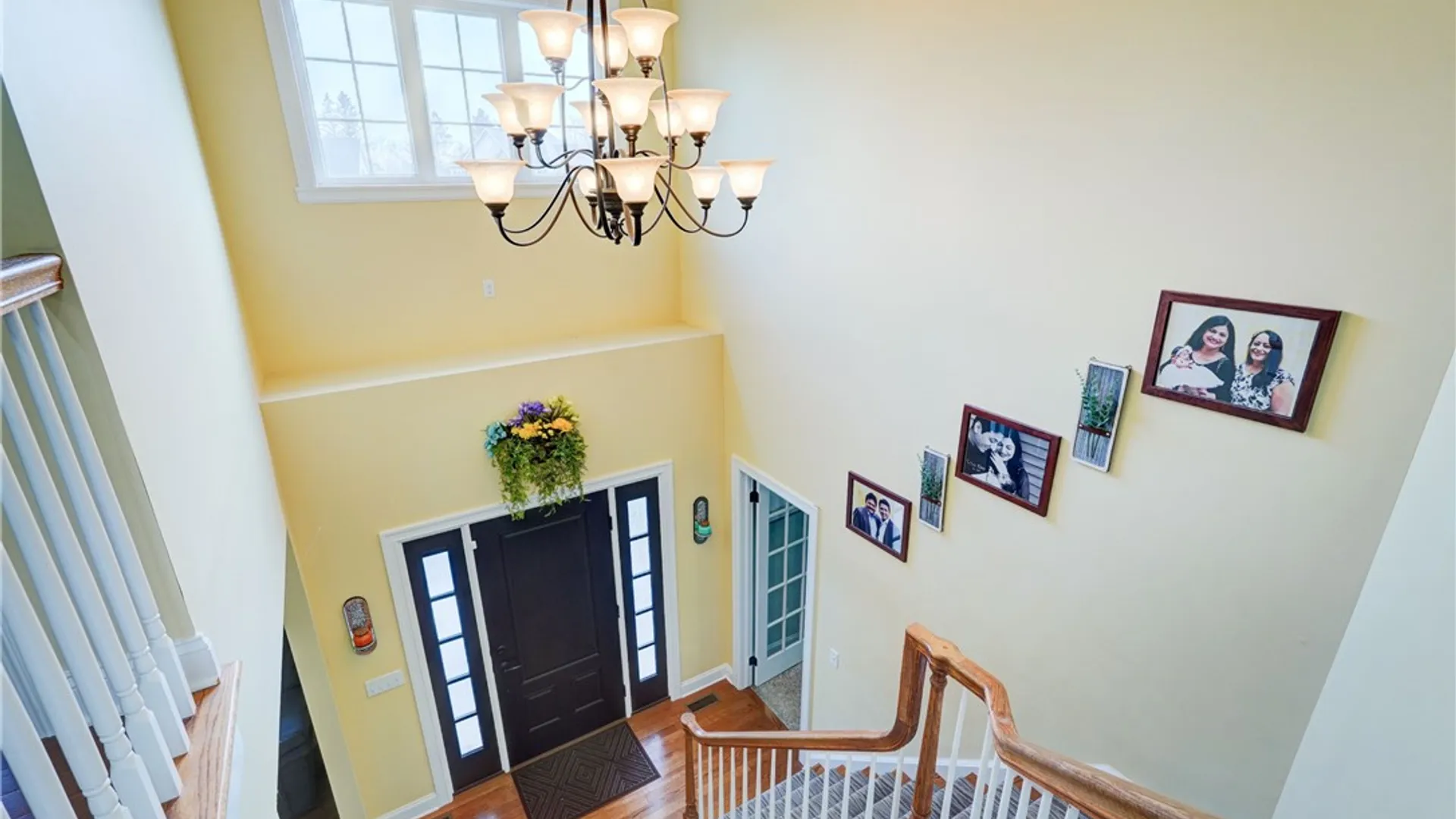 Property at 11 Rainbrooke Drive, Pittsford, NY 14534 4