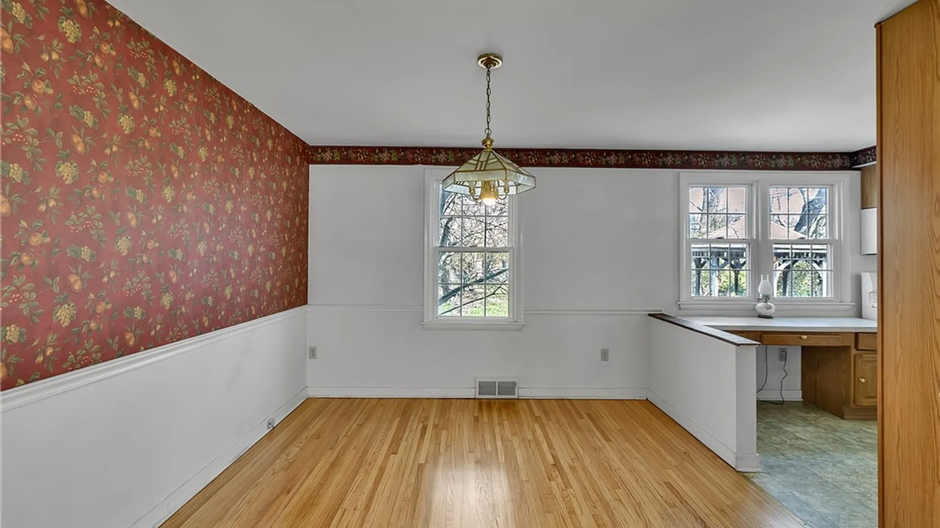 Property at 80 Knox Avenue, Buffalo, NY 14216 11