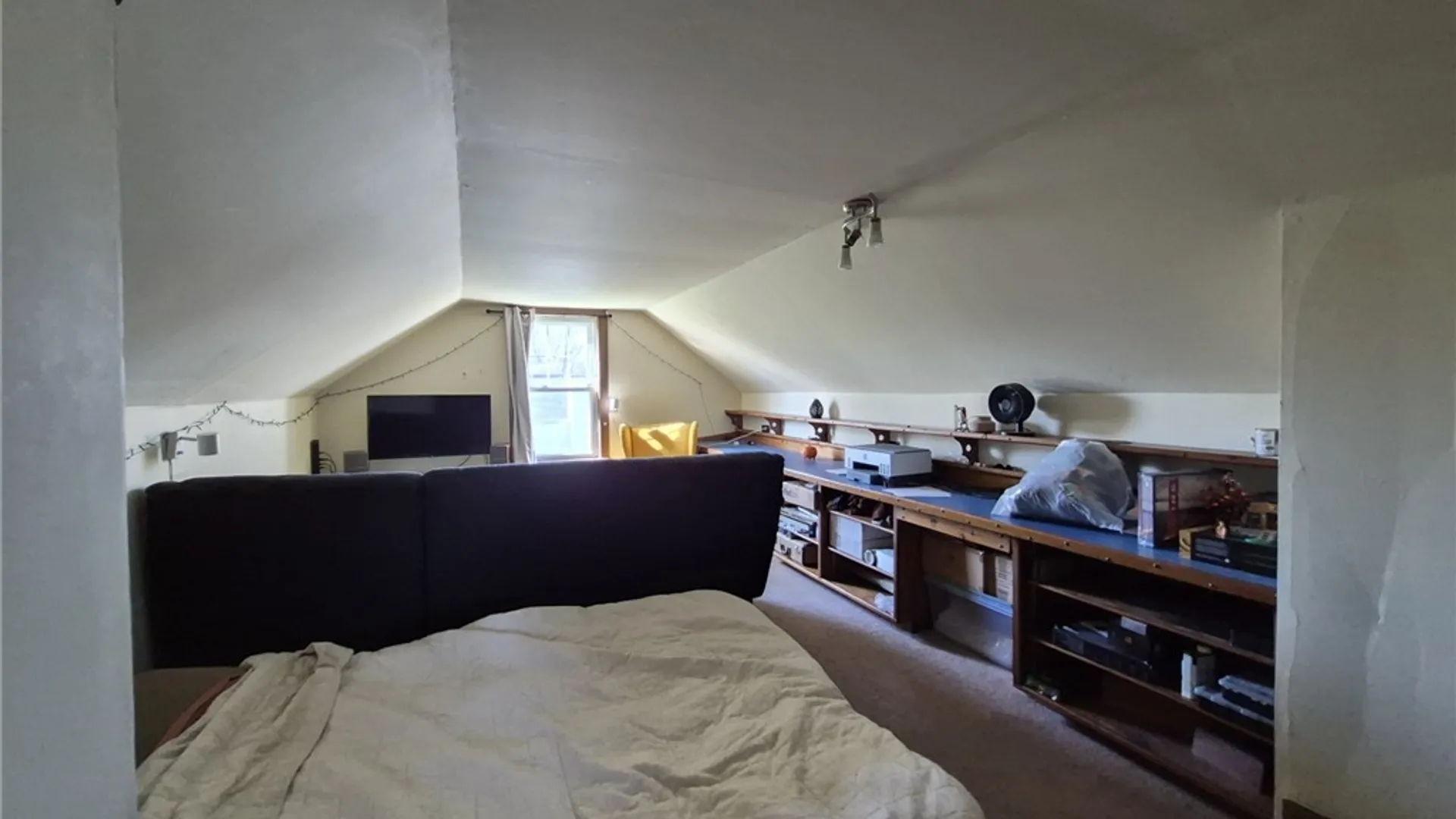 Property at 220 Chautauqua Avenue, Jamestown, NY 14701 11