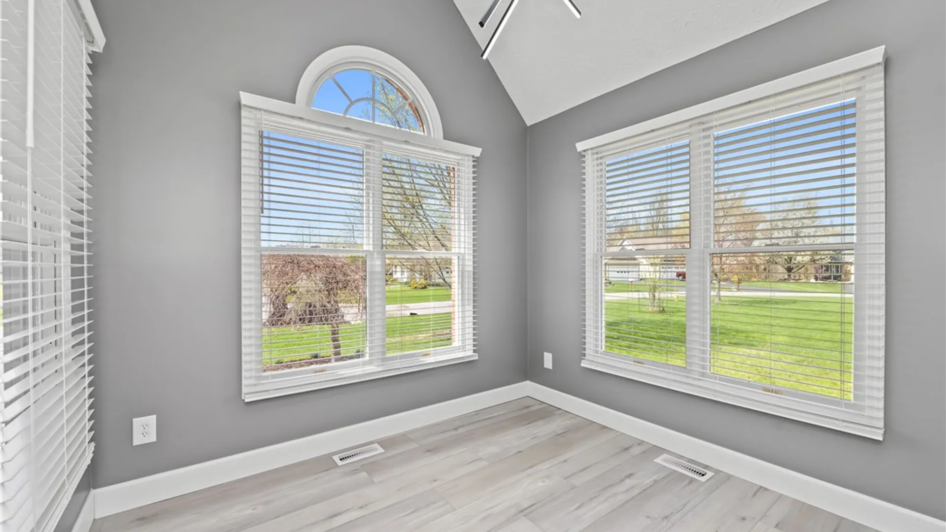 Property at 757 Bel Arbor, Webster, NY 14580 3