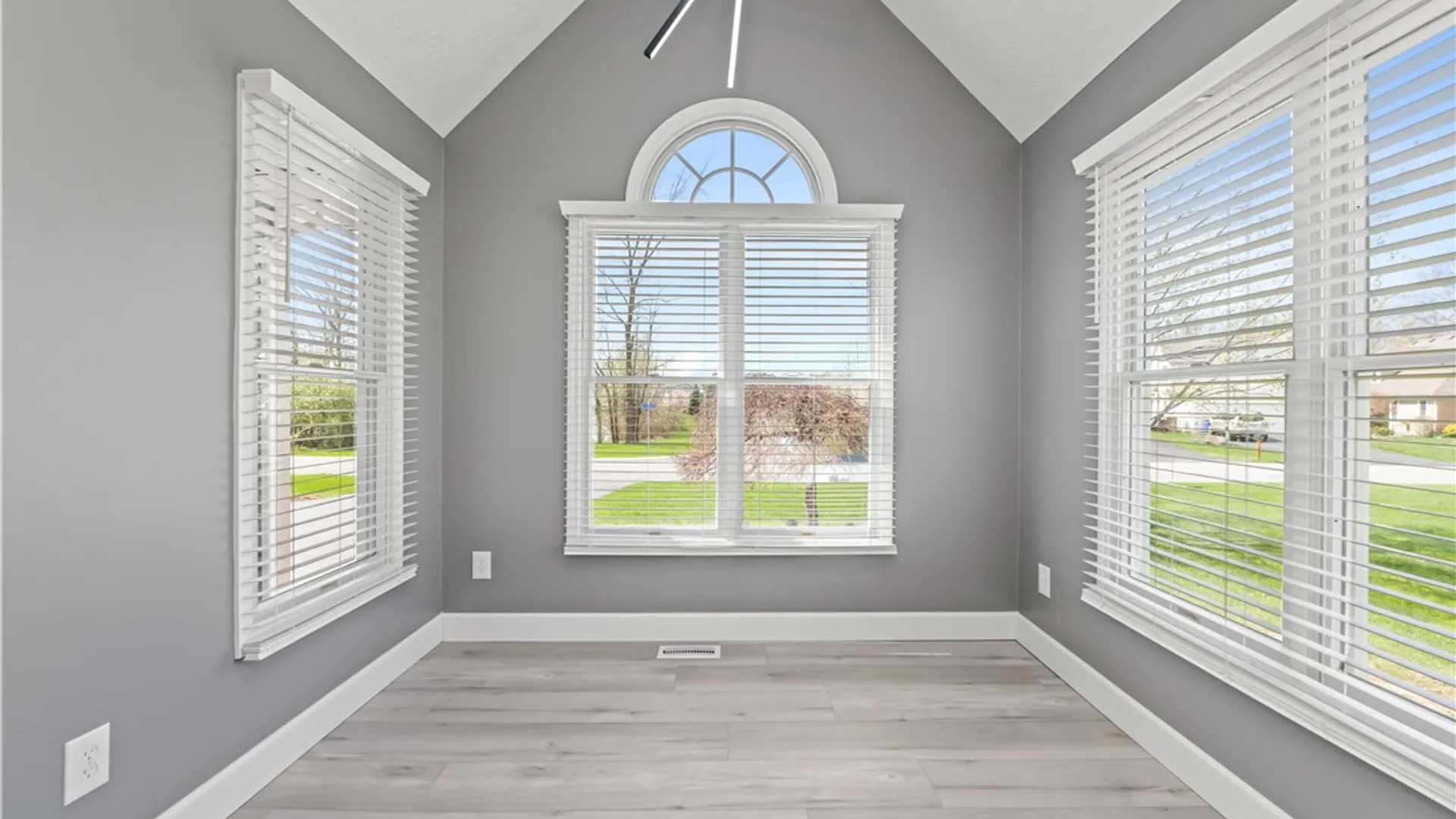 Property at 757 Bel Arbor, Webster, NY 14580 4