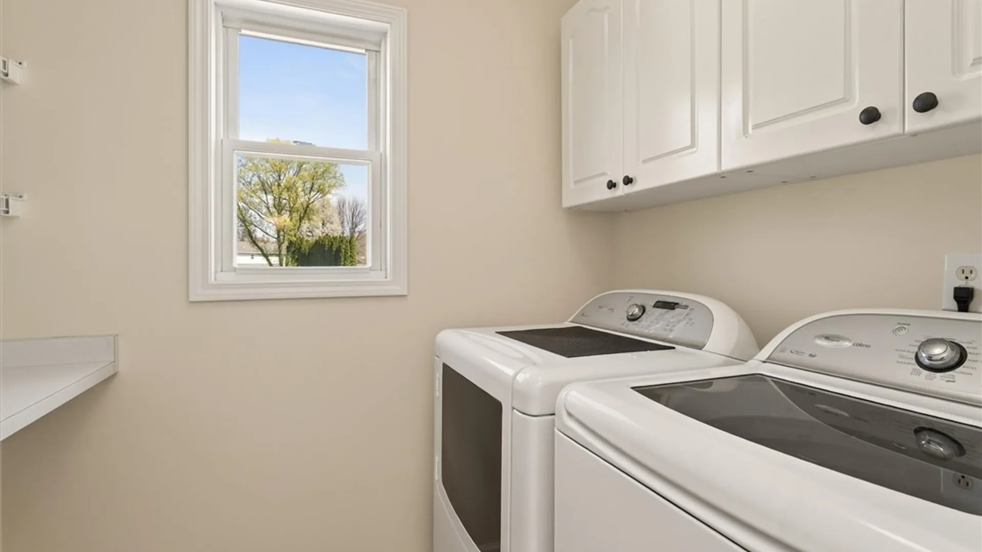 Property at 271 Ida Red Lane, Greece, NY 14626 20