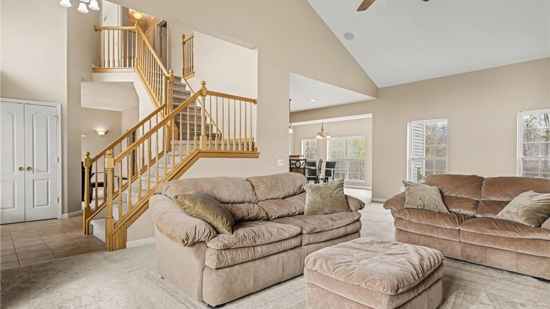 Property at 35 Longton Pl, Henrietta, NY 14586 8