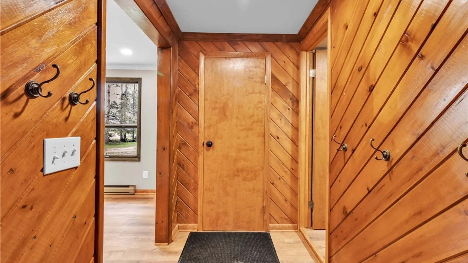 Property at 6994 Tonawanda Creek Road, Lockport Town, NY 14094 23