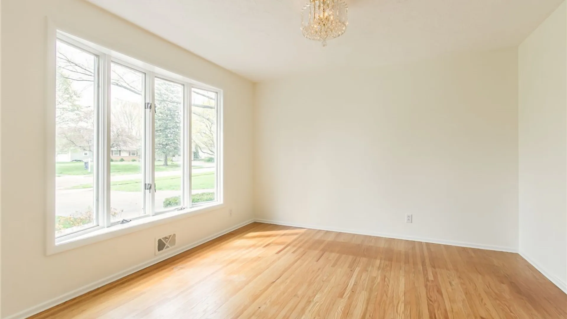 Property at 504 Black Walnut Drive, Greece, NY 14615 10