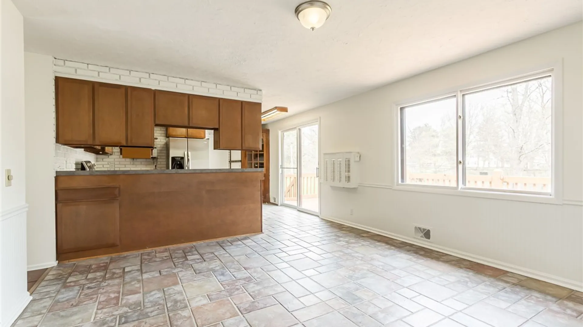 Property at 504 Black Walnut Drive, Greece, NY 14615 17