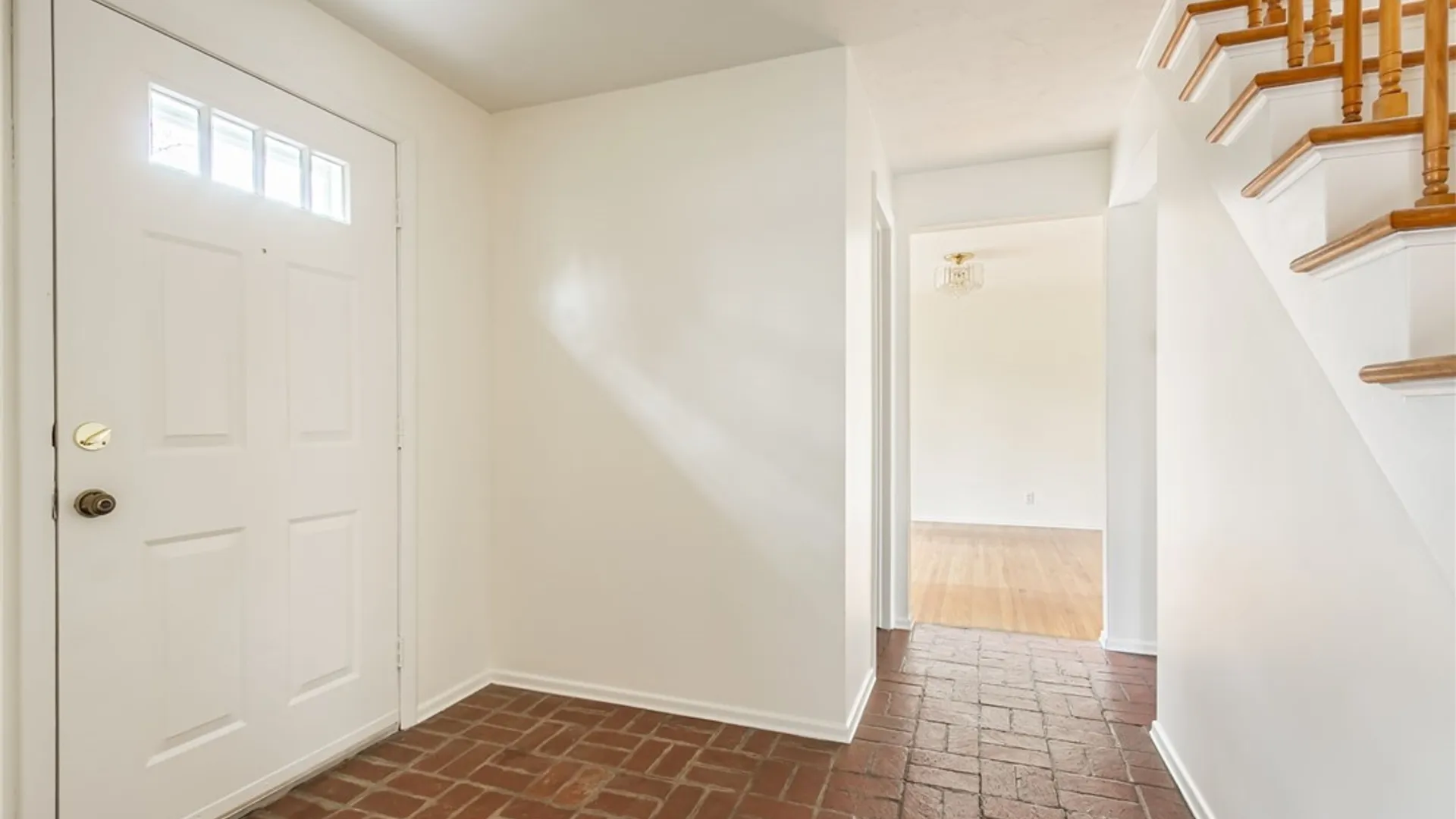 Property at 504 Black Walnut Drive, Greece, NY 14615 6