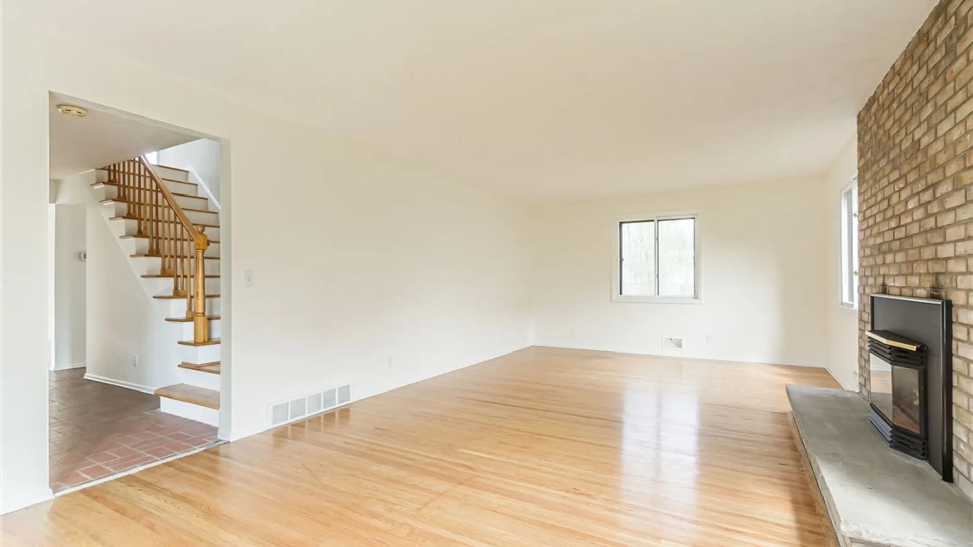 Property at 504 Black Walnut Drive, Greece, NY 14615 9