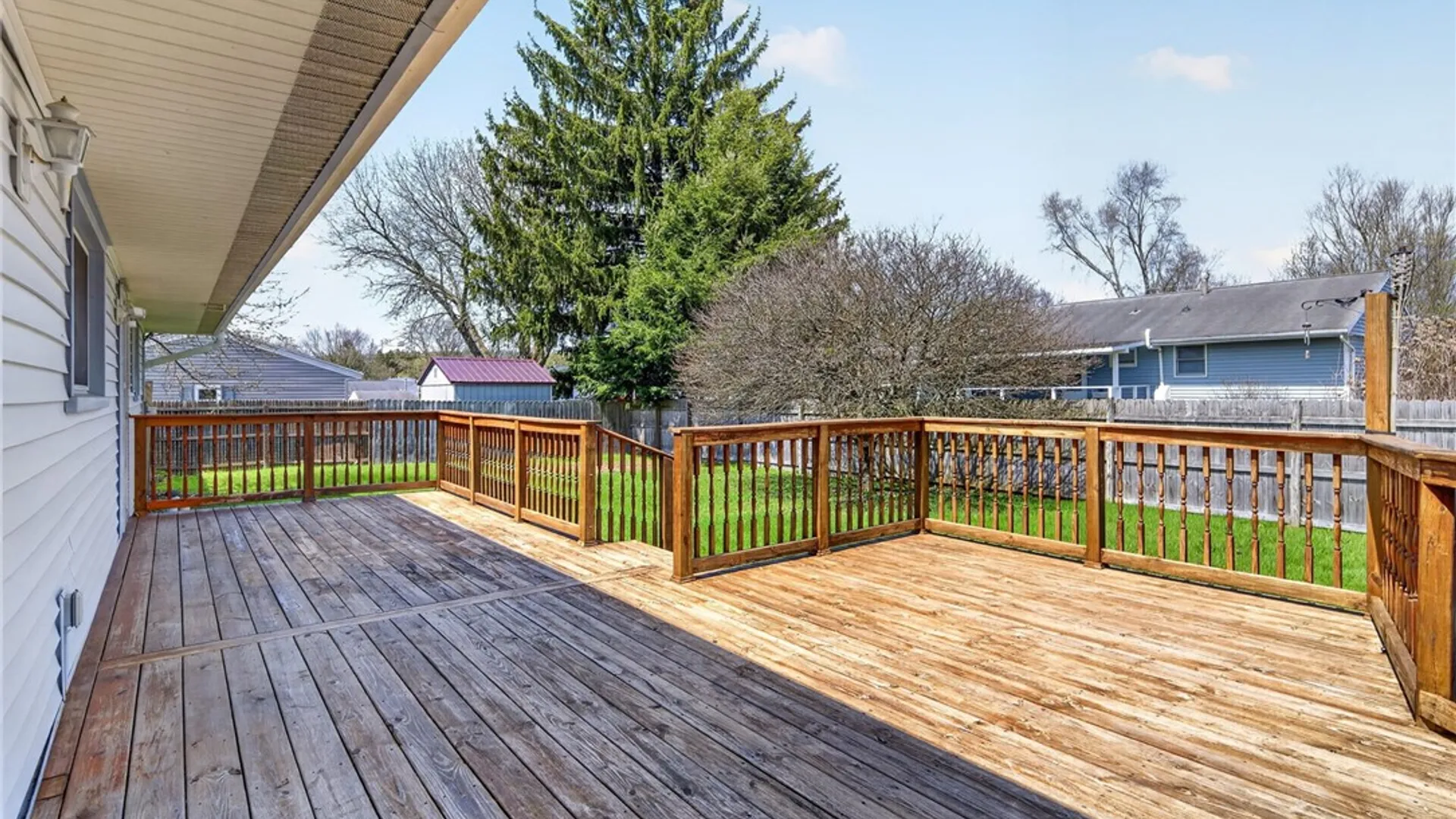 Property at 813 Lamont Circle, Cortlandville, NY 13045 38