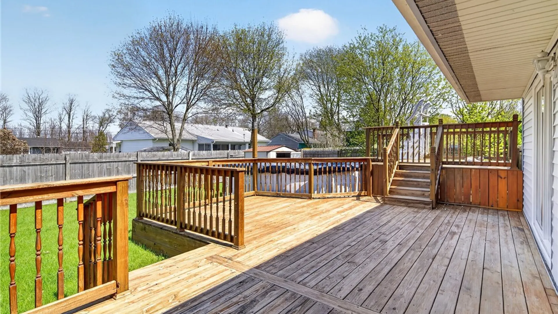 Property at 813 Lamont Circle, Cortlandville, NY 13045 39
