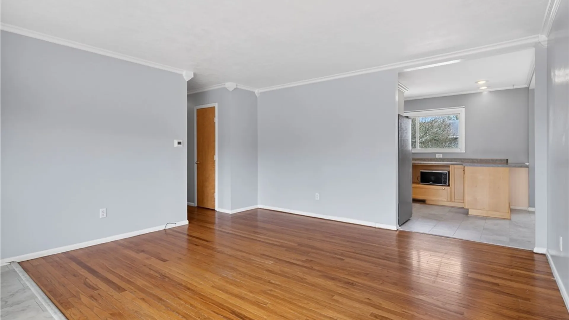 Property at 813 Lamont Circle, Cortlandville, NY 13045 6